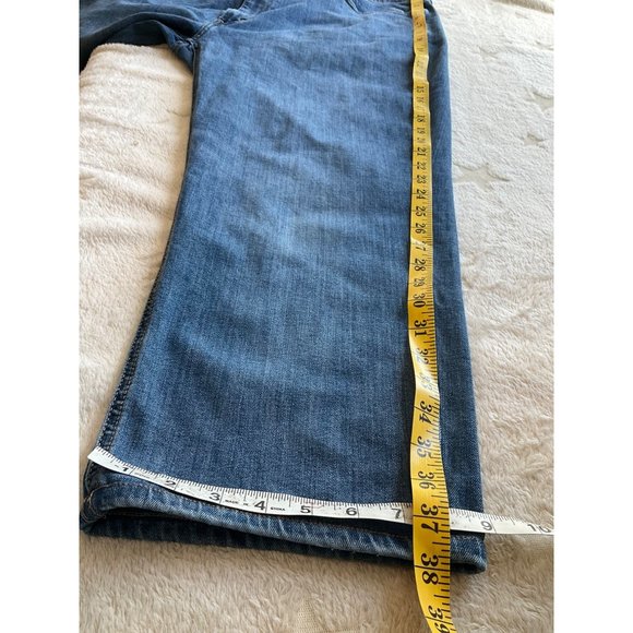 Levi's Men's 541 Sz 42 straight leg Denim Jeans Medium wash Stretch Short - Picture 8 of 11